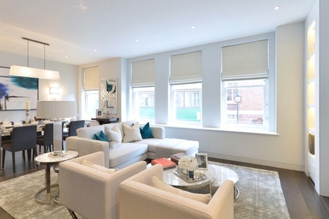Flat Duke Street in City of Westminster