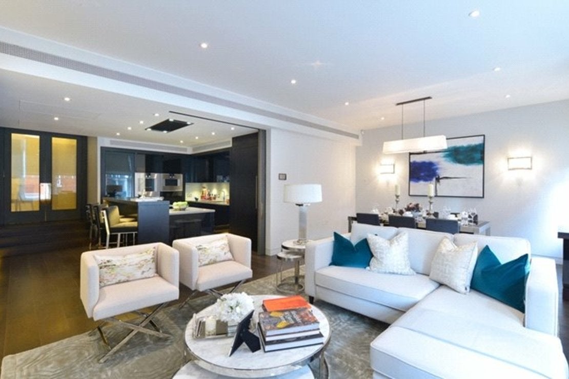 Flat Duke Street in City of Westminster