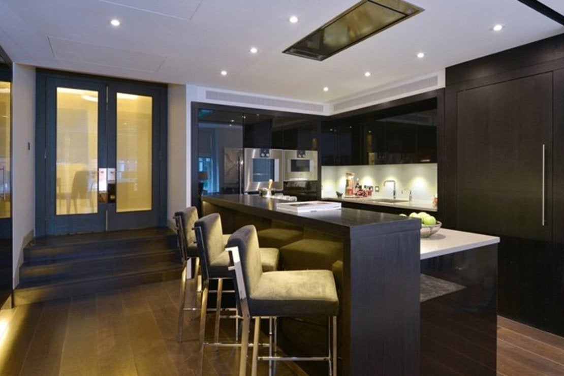 Flat Duke Street in City of Westminster