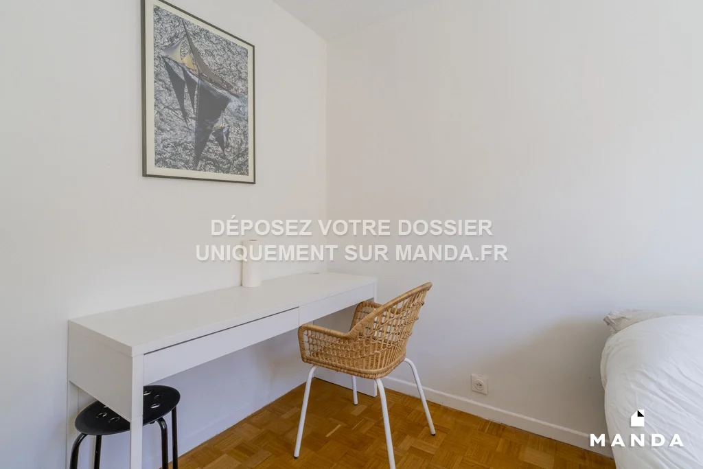 Room Traverse Raynouard in Marseille