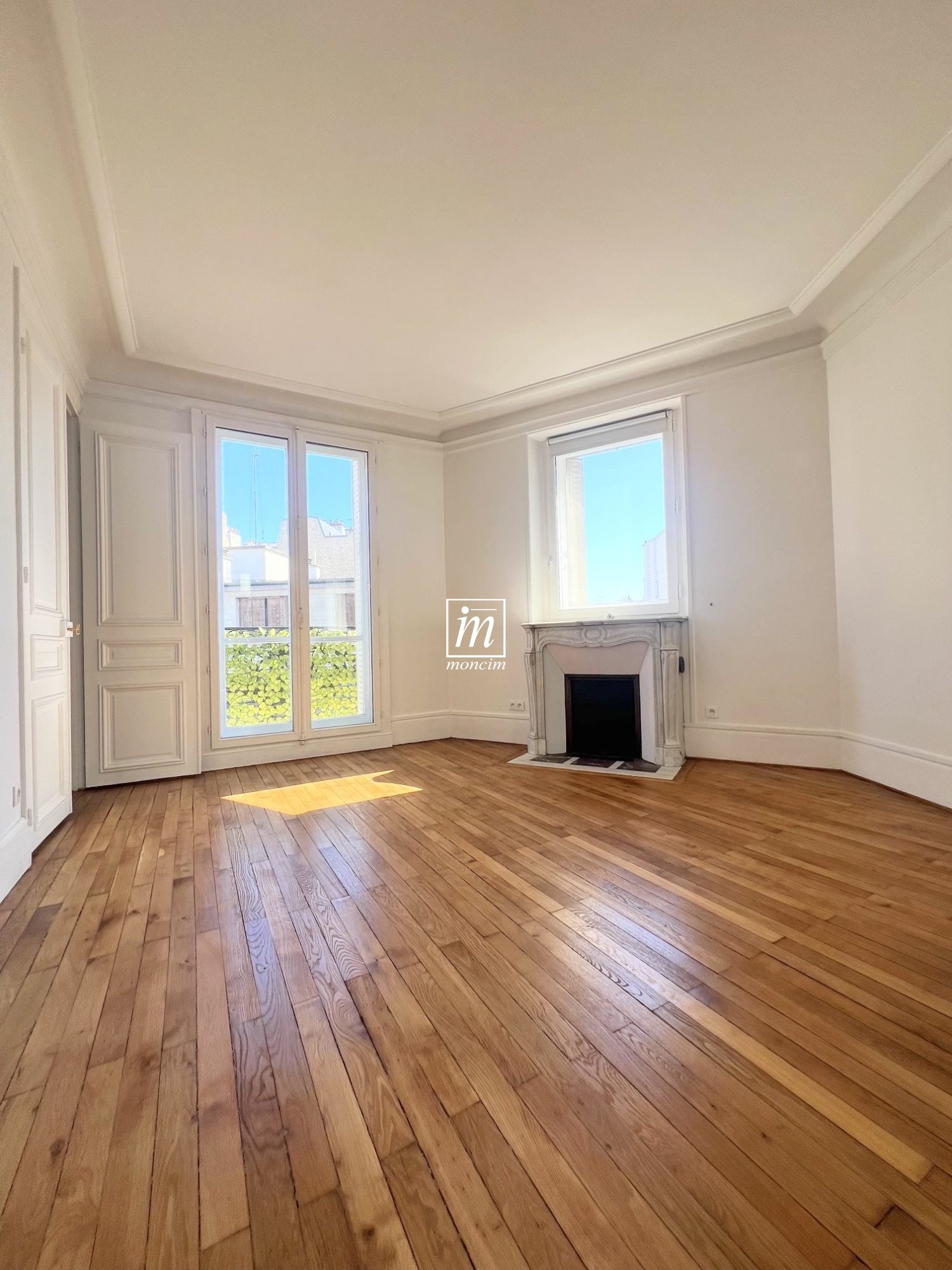 Flat Rue de Sablonville in Neuilly-sur-Seine