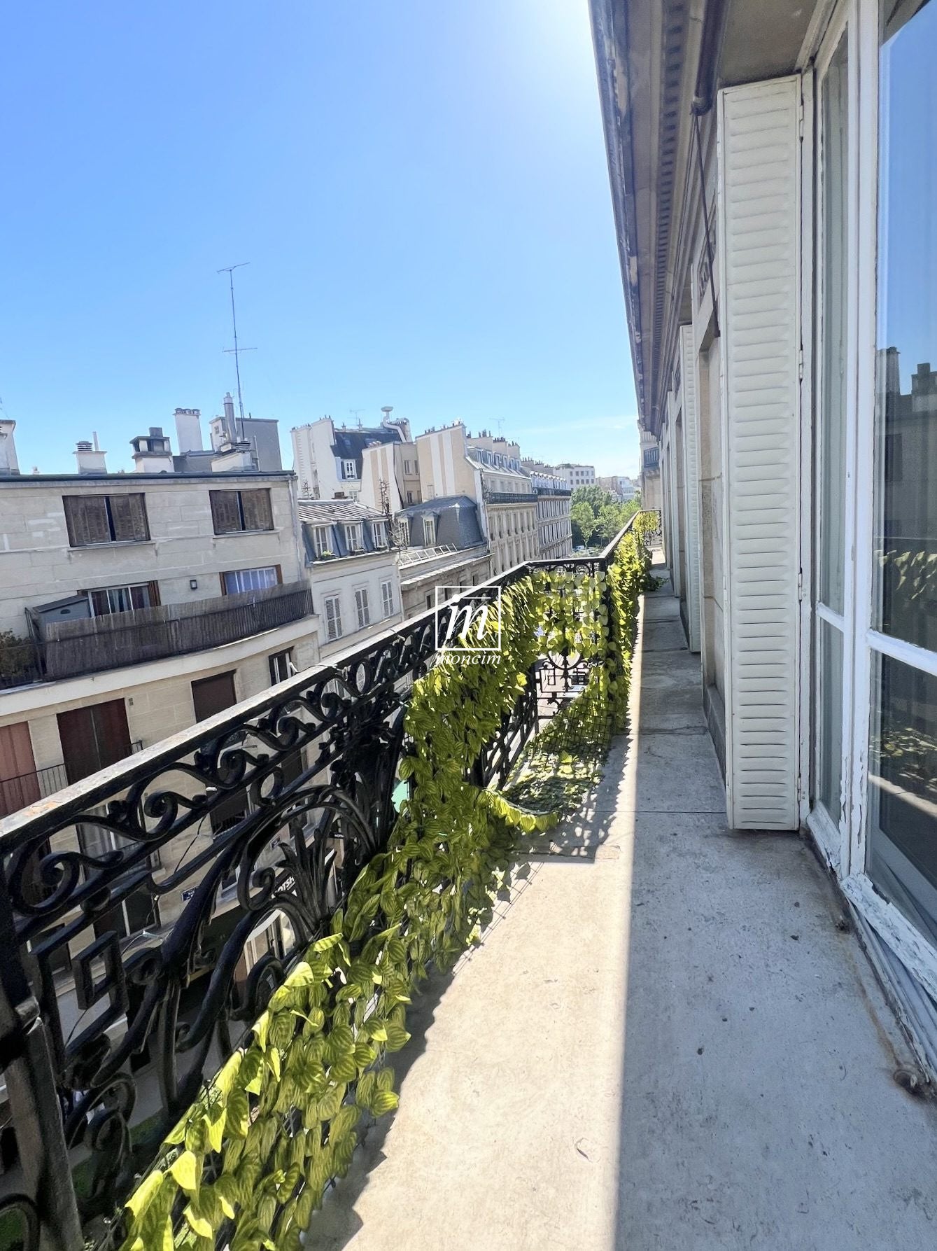 Flat Rue de Sablonville in Neuilly-sur-Seine