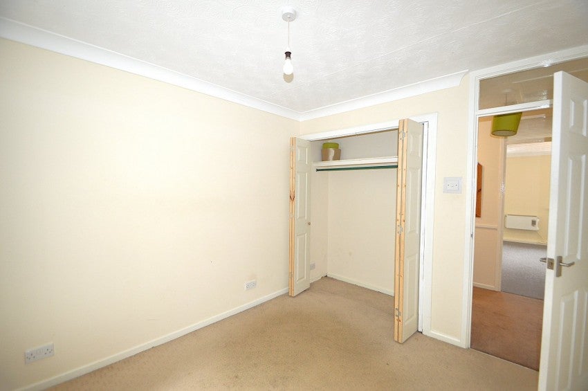 Flat Baird Close in Slough