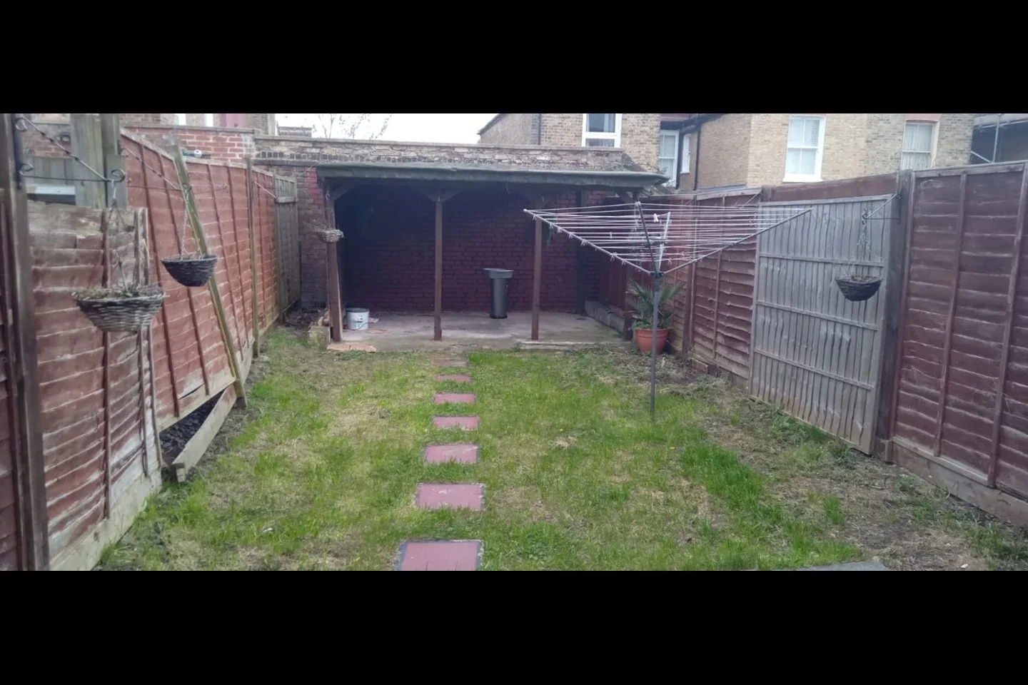 House Cowick Road in Greater London