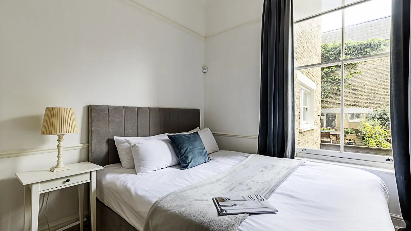 Flat Pindock Mews in City of Westminster
