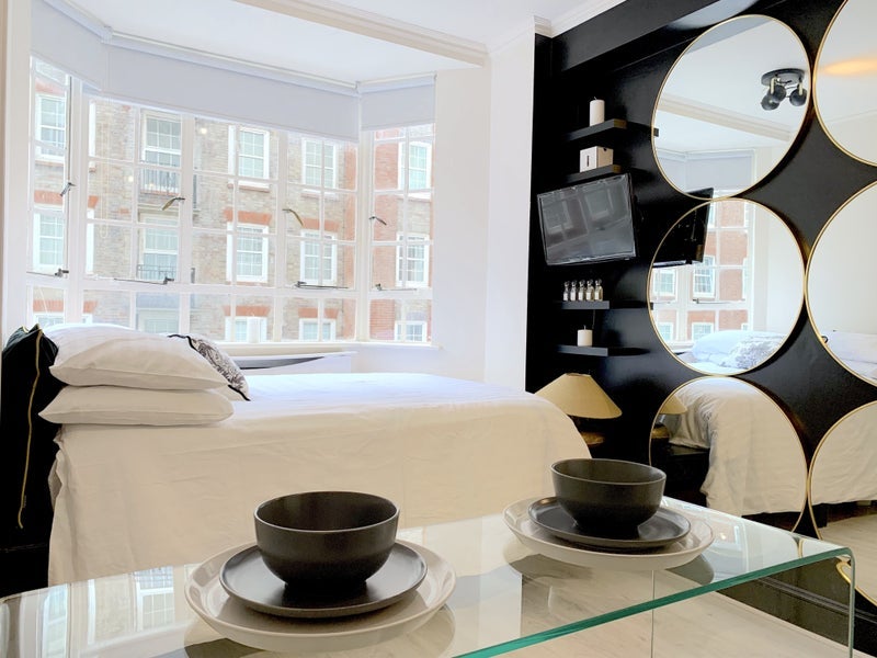 Flat Lucan Place in Greater London