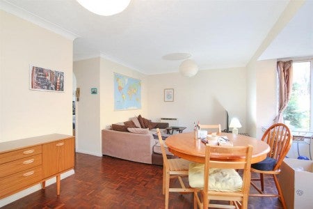 Flat Linwood Close in Greater London