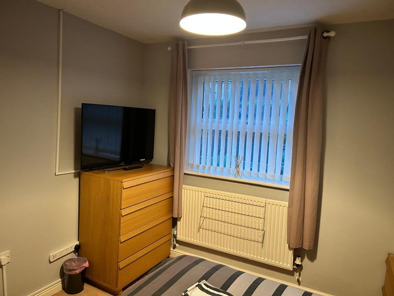 Room Whinney Brow in Bradford