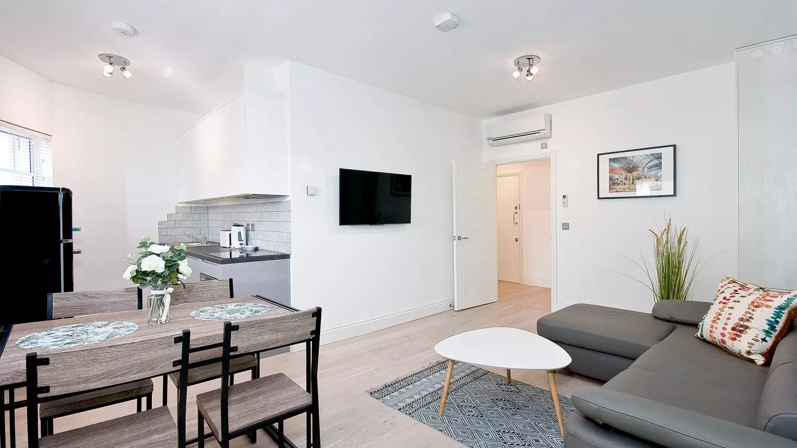 Flat Endell Street in City of Westminster
