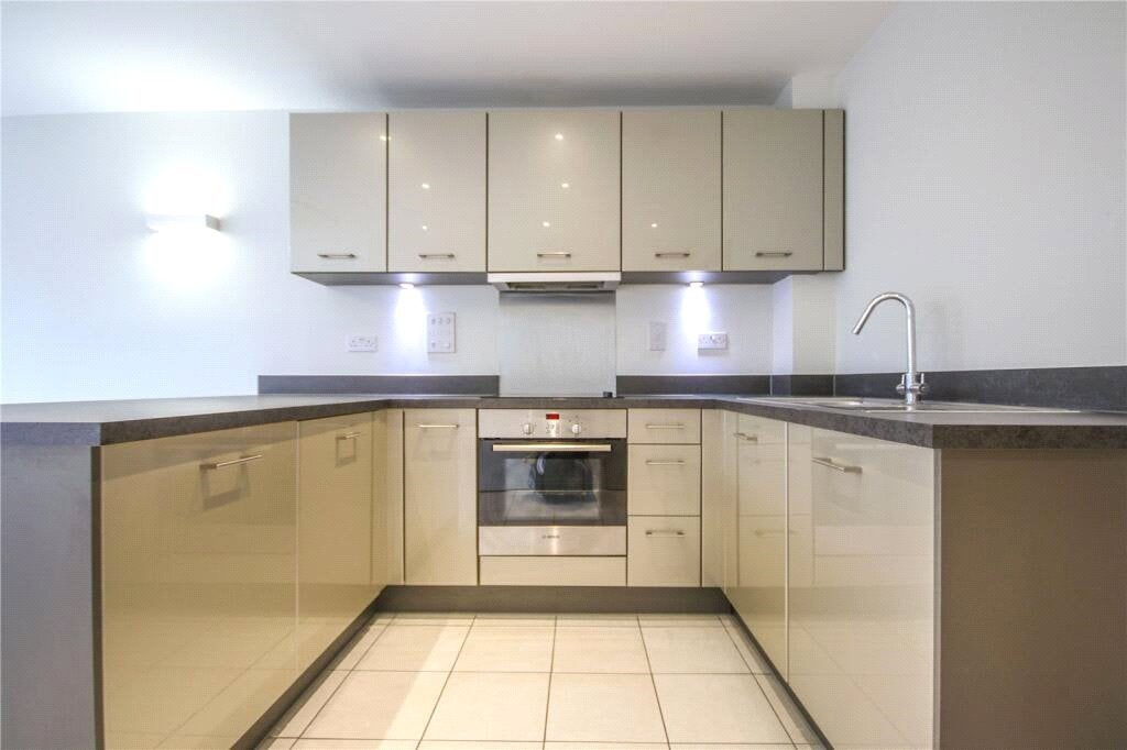 Flat The Ring in Bracknell