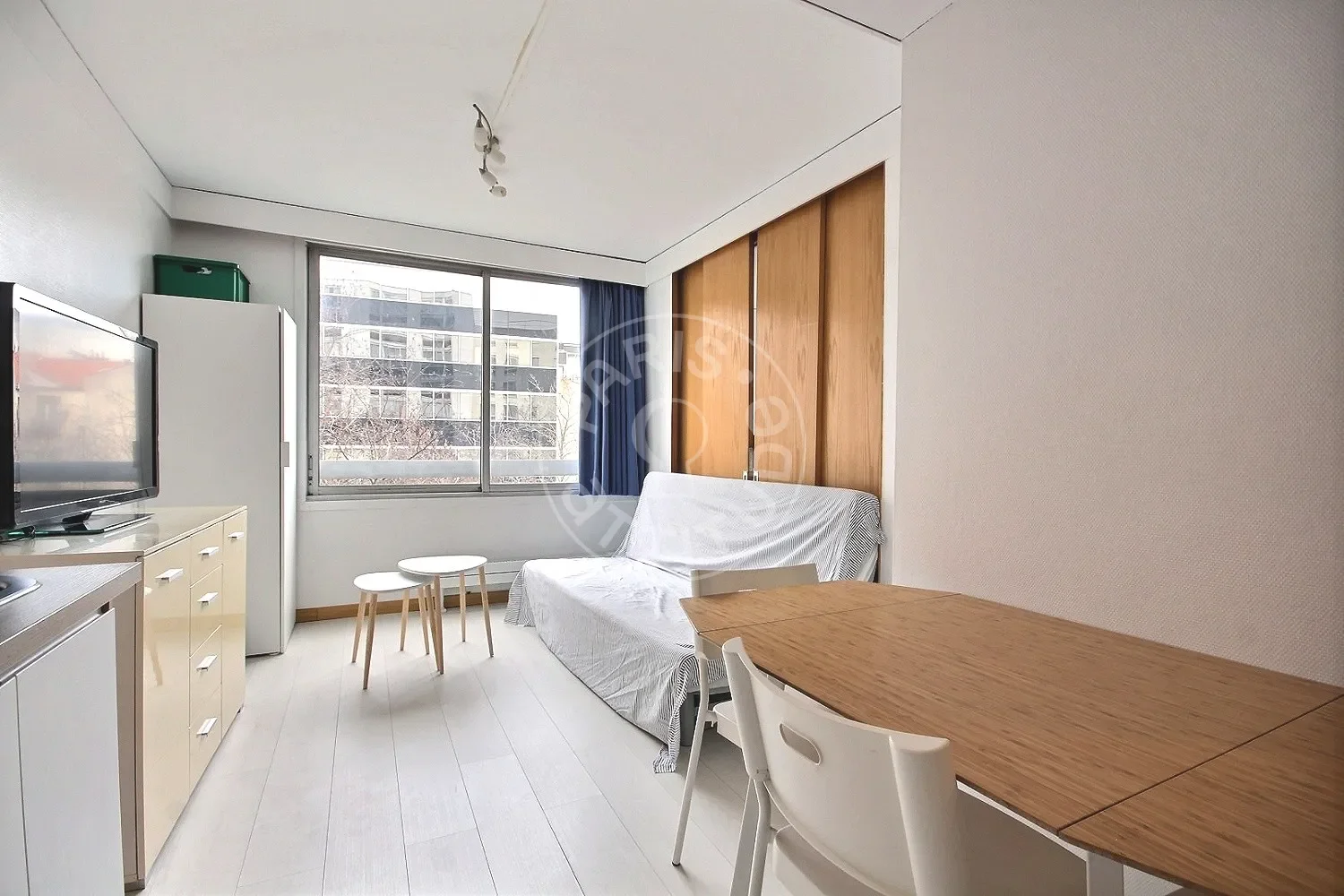 Appartement Rue d'Oradour-sur-Glane à Paris