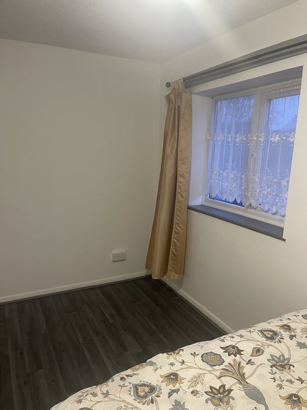 Room Durham Road in Basildon