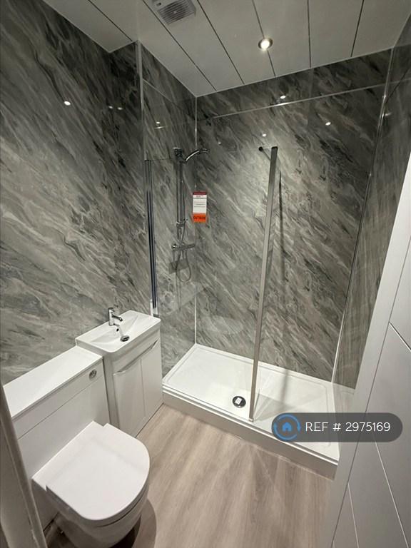 Flat Comely Place in Falkirk
