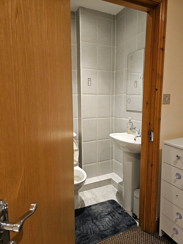 Room Albert Square in Greater London