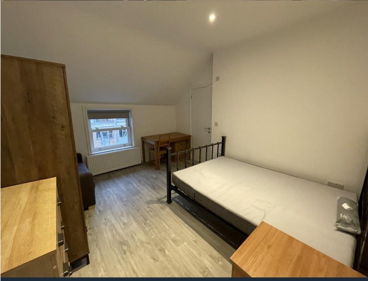 Room Parliament Street in Harrogate