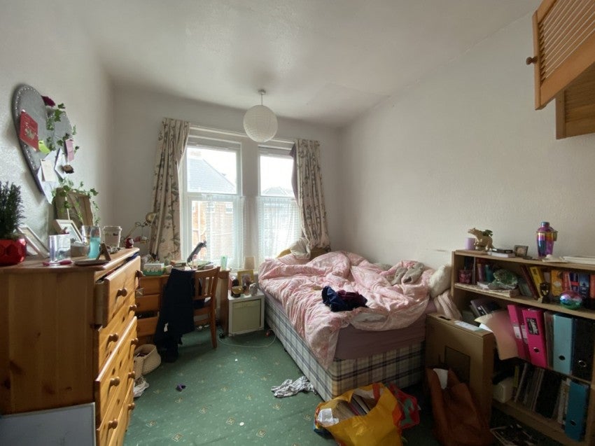 Room Alma Road in Southampton