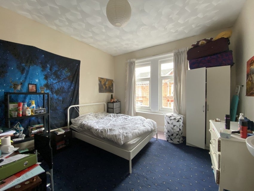 Room Alma Road in Southampton