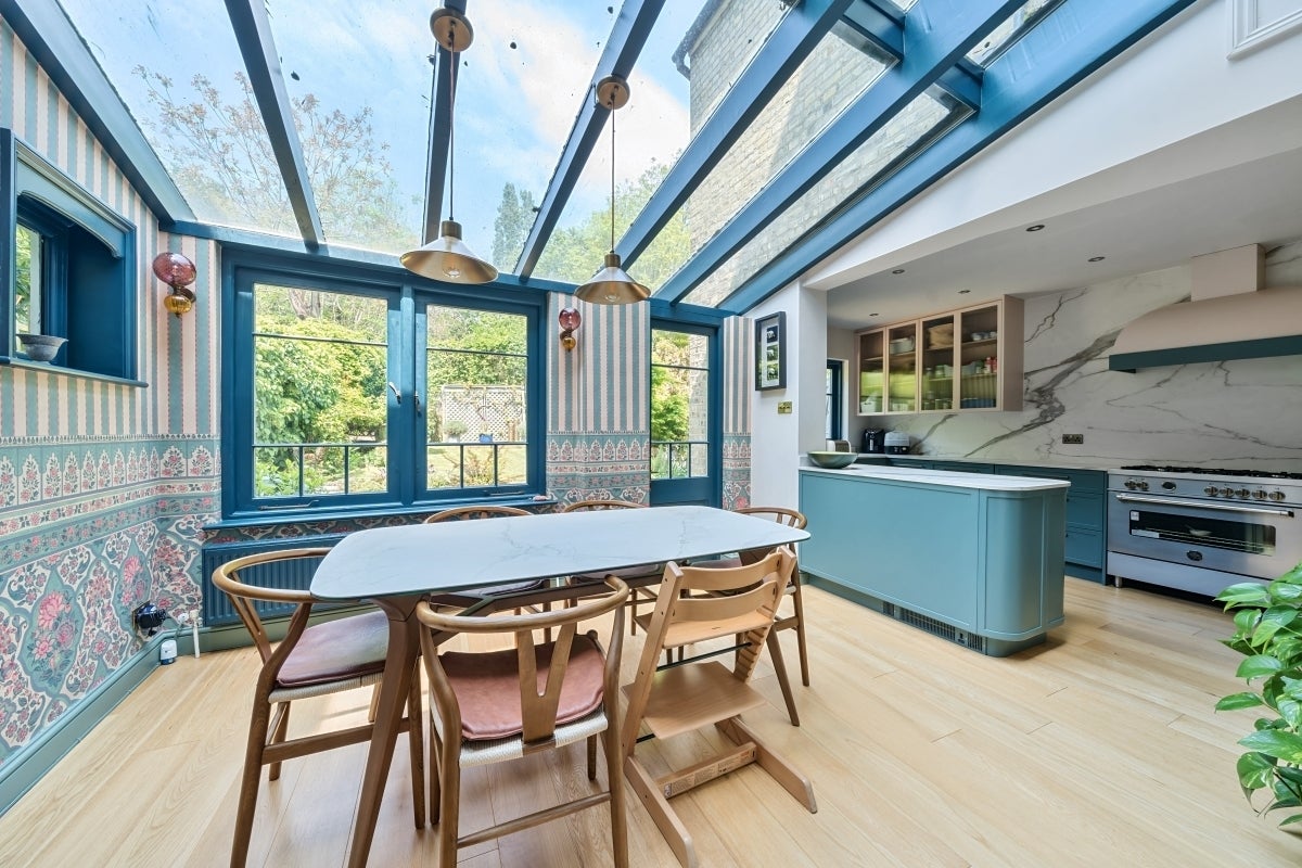 House Redston Road in Greater London