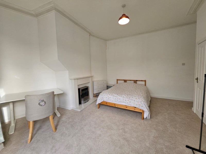 Room Lytham Road in Blackpool