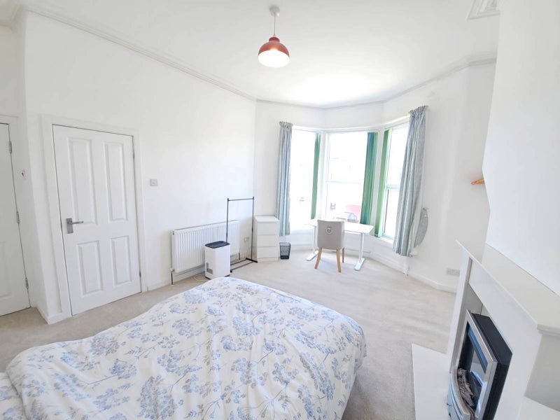 Room Lytham Road in Blackpool