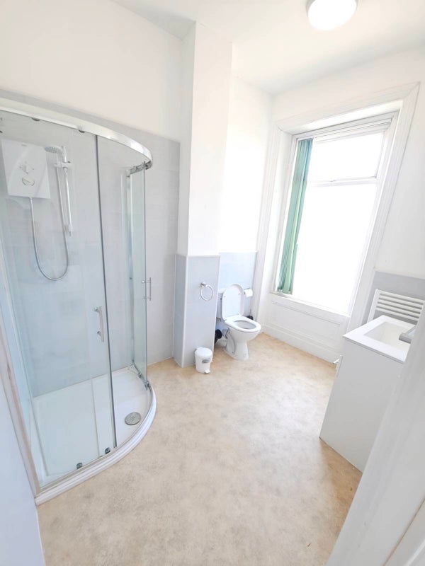 Room Lytham Road in Blackpool