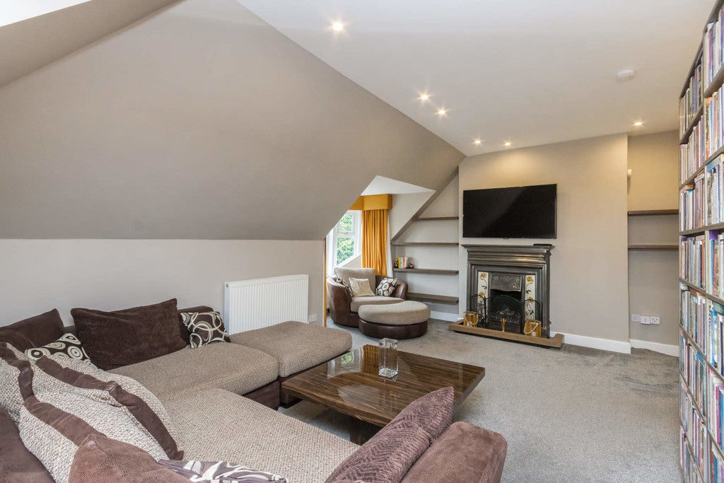 Flat Nithsdale Road in Glasgow