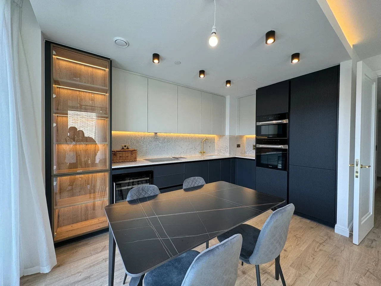 Flat Macclesfield Road in Greater London