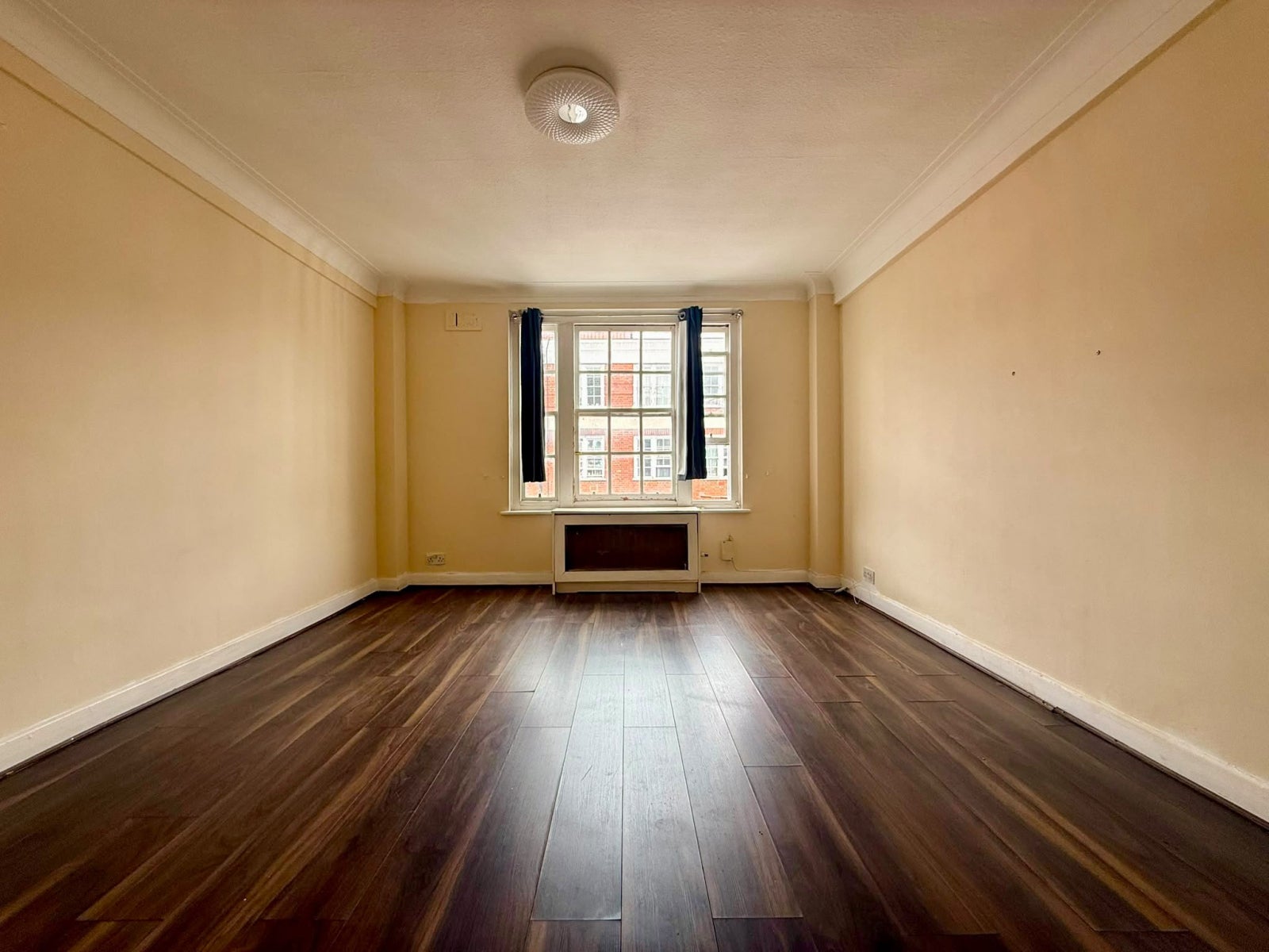 Flat Park West Place in City of Westminster
