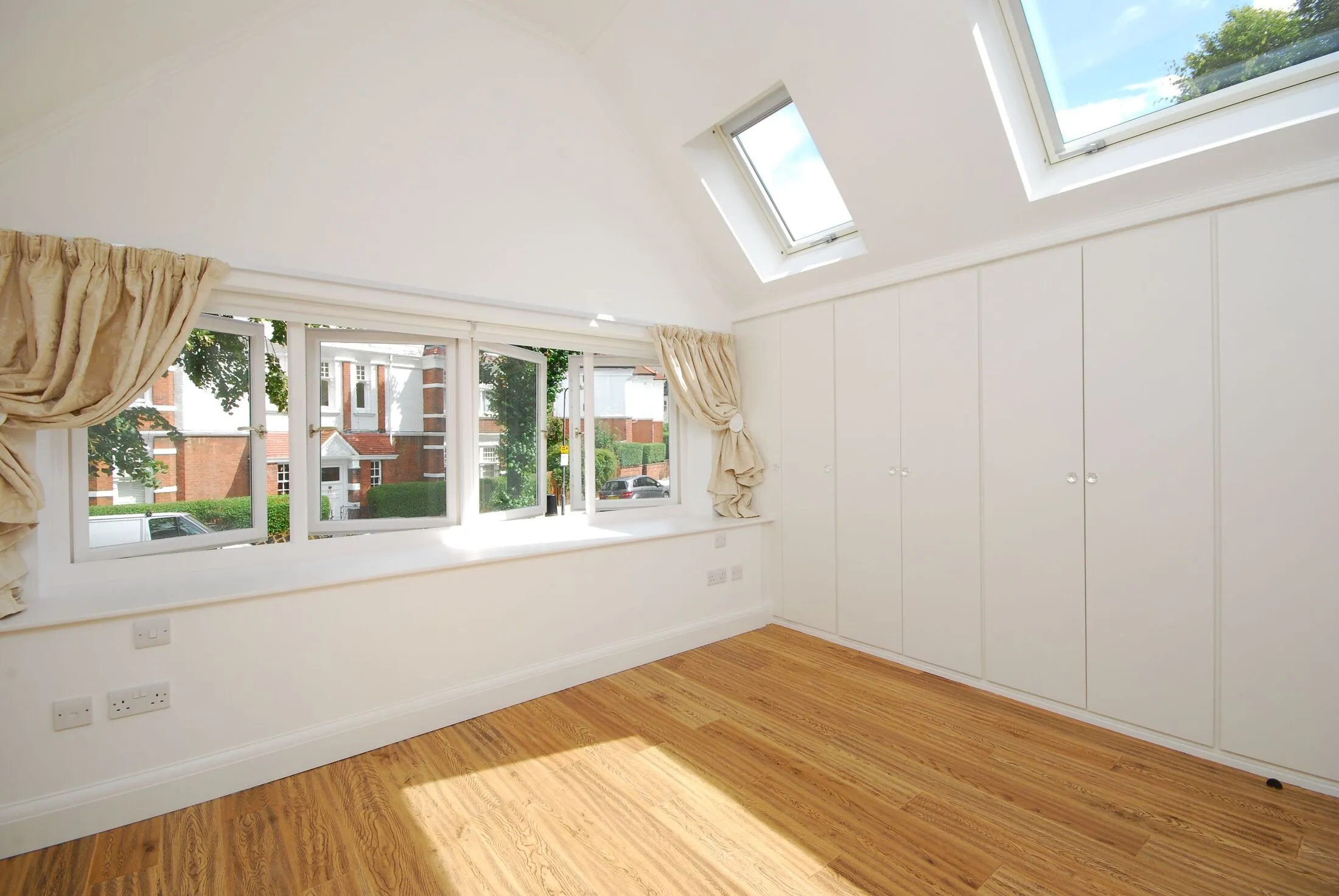 House Belsize Park Gardens in Greater London