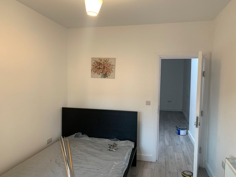 Room Great Cambridge Road in Greater London
