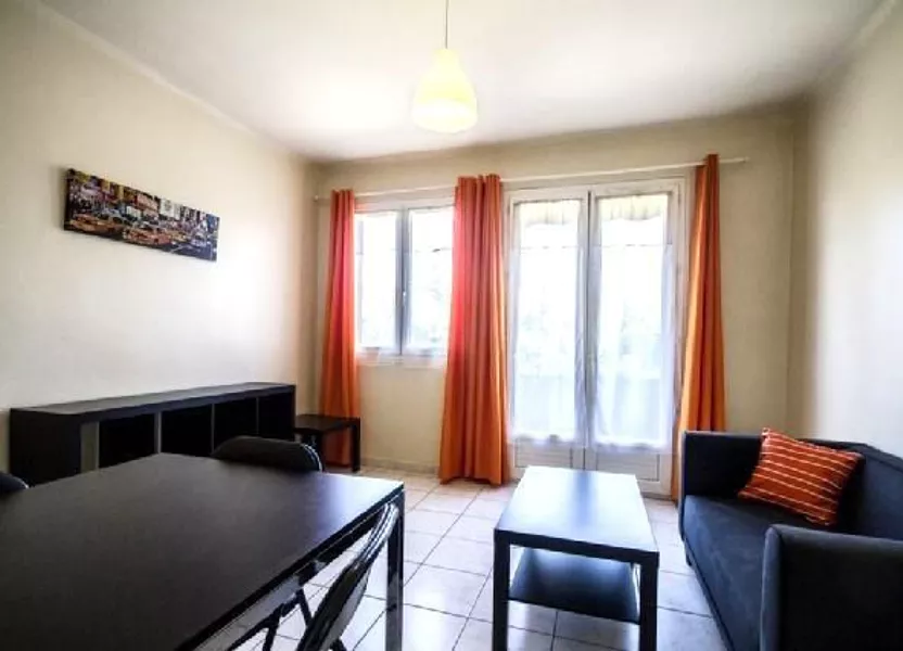 Flat Rue Xavier Montrouzier in Montpellier