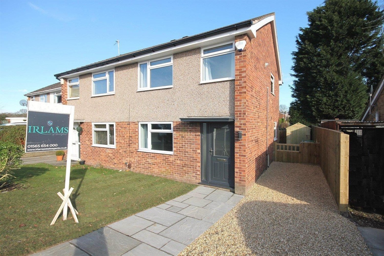 House Heron Close in Knutsford