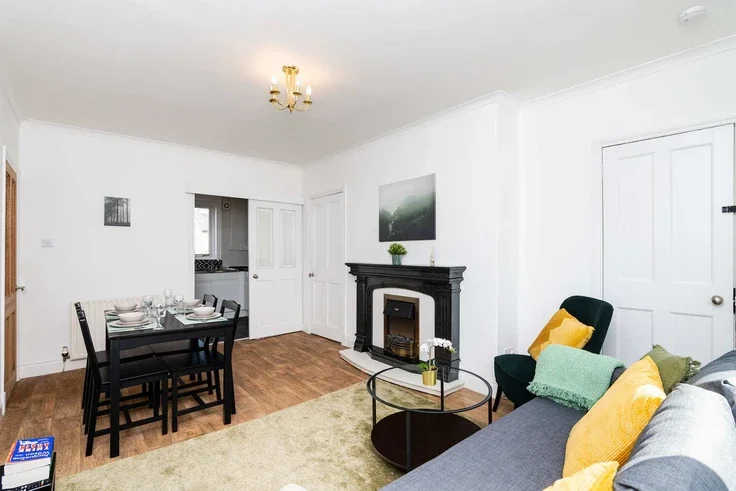 Flat Commissioner Street in Bo'ness