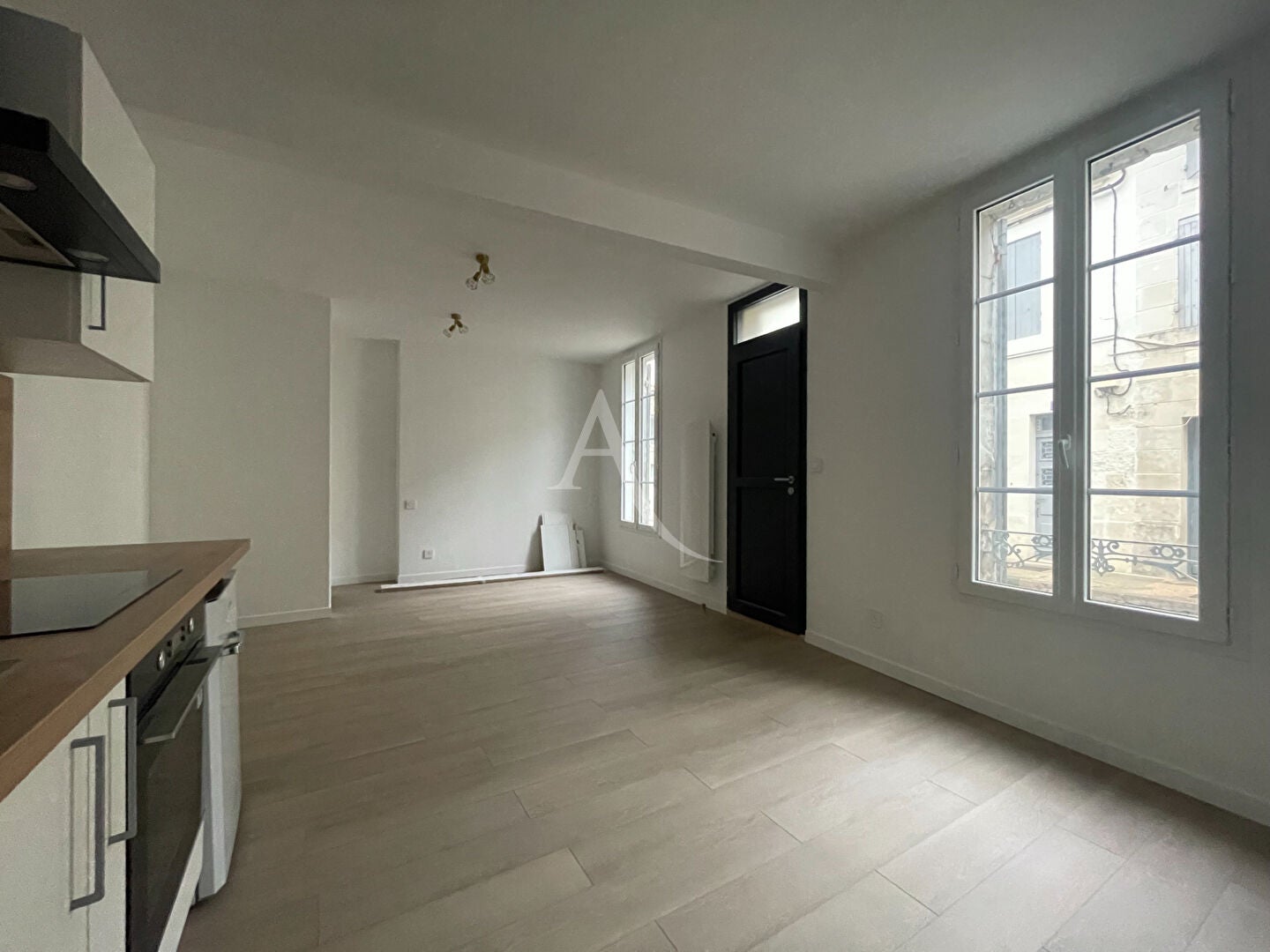 Flat Rue du Général Sarrail in Saintes