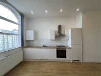 Flat Middle Hillgate in Stockport
