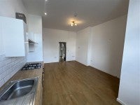 Flat Middle Hillgate in Stockport