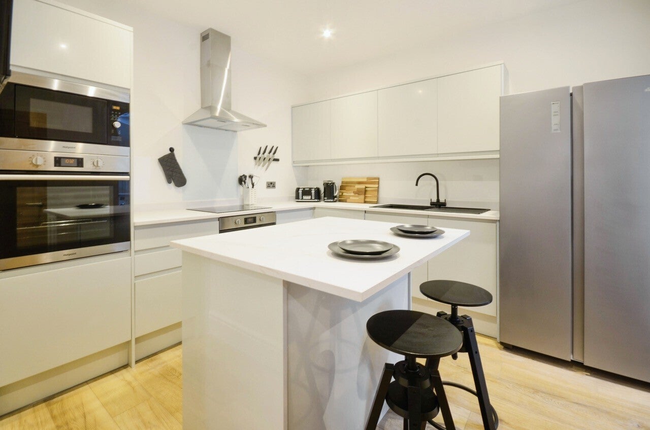 Room Middlecroft Lane in Gosport