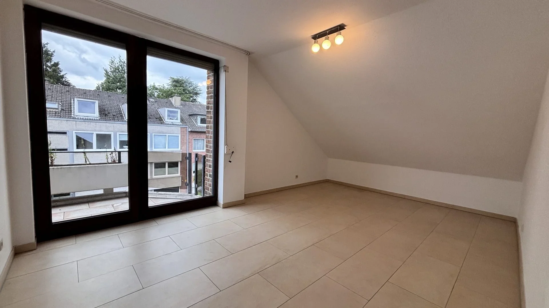 Wohnung Pfaffenmühlenweg in Düsseldorf