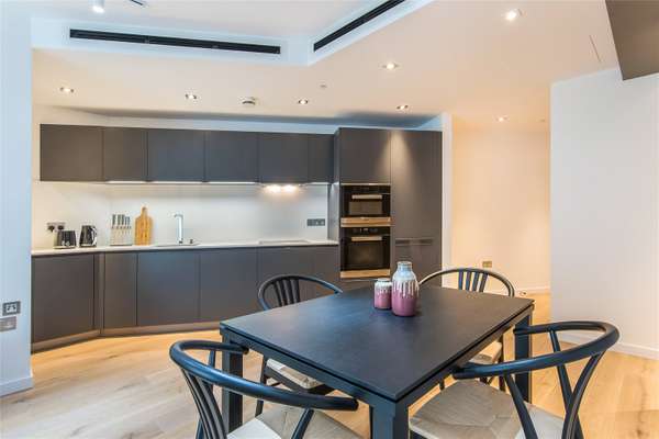 Flat Greycoat Street in City of Westminster