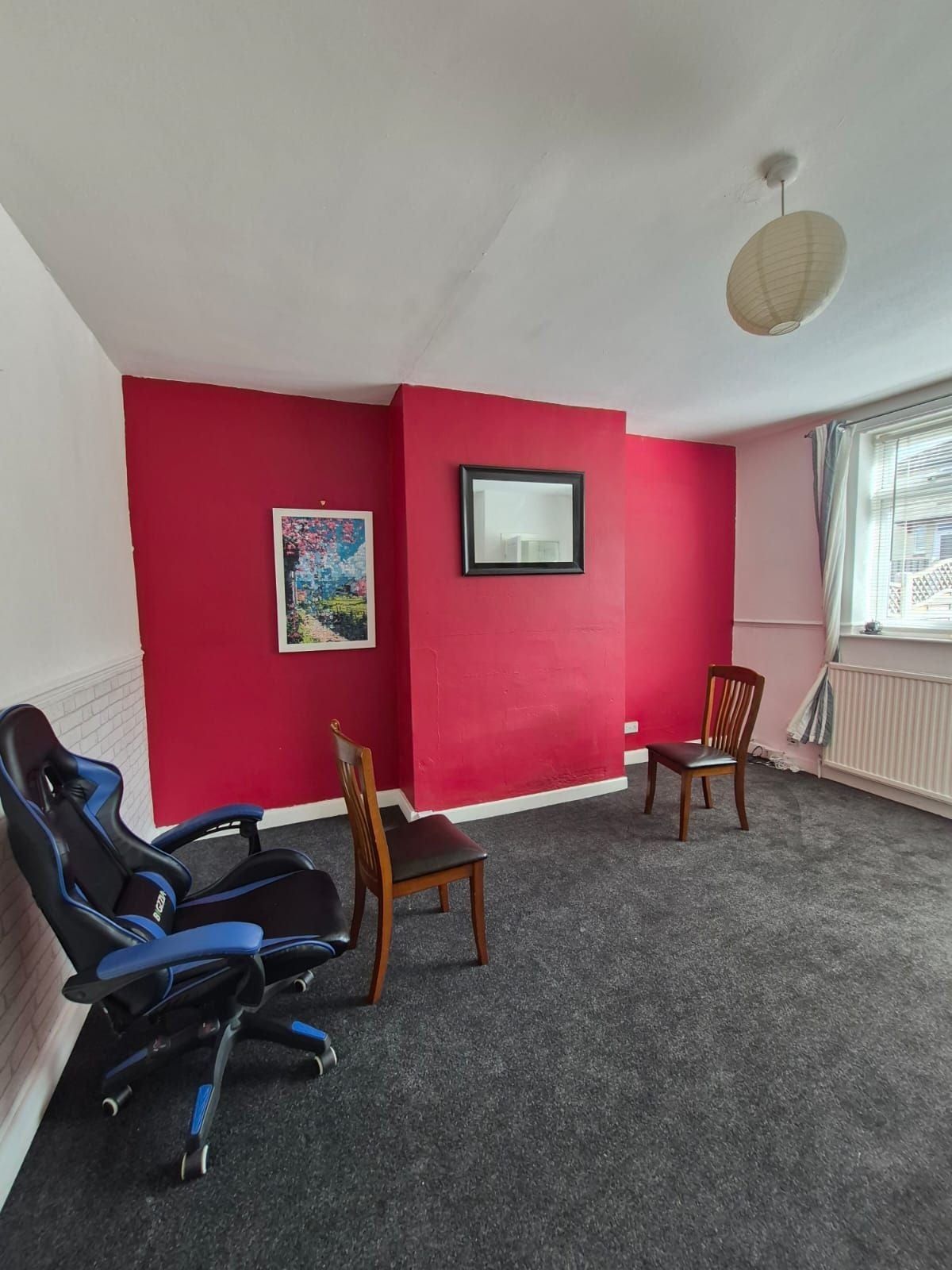 Room Woodcock Place in Sheffield
