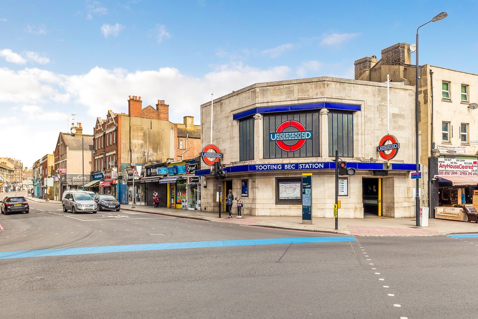 Flat Trinity Road in Greater London