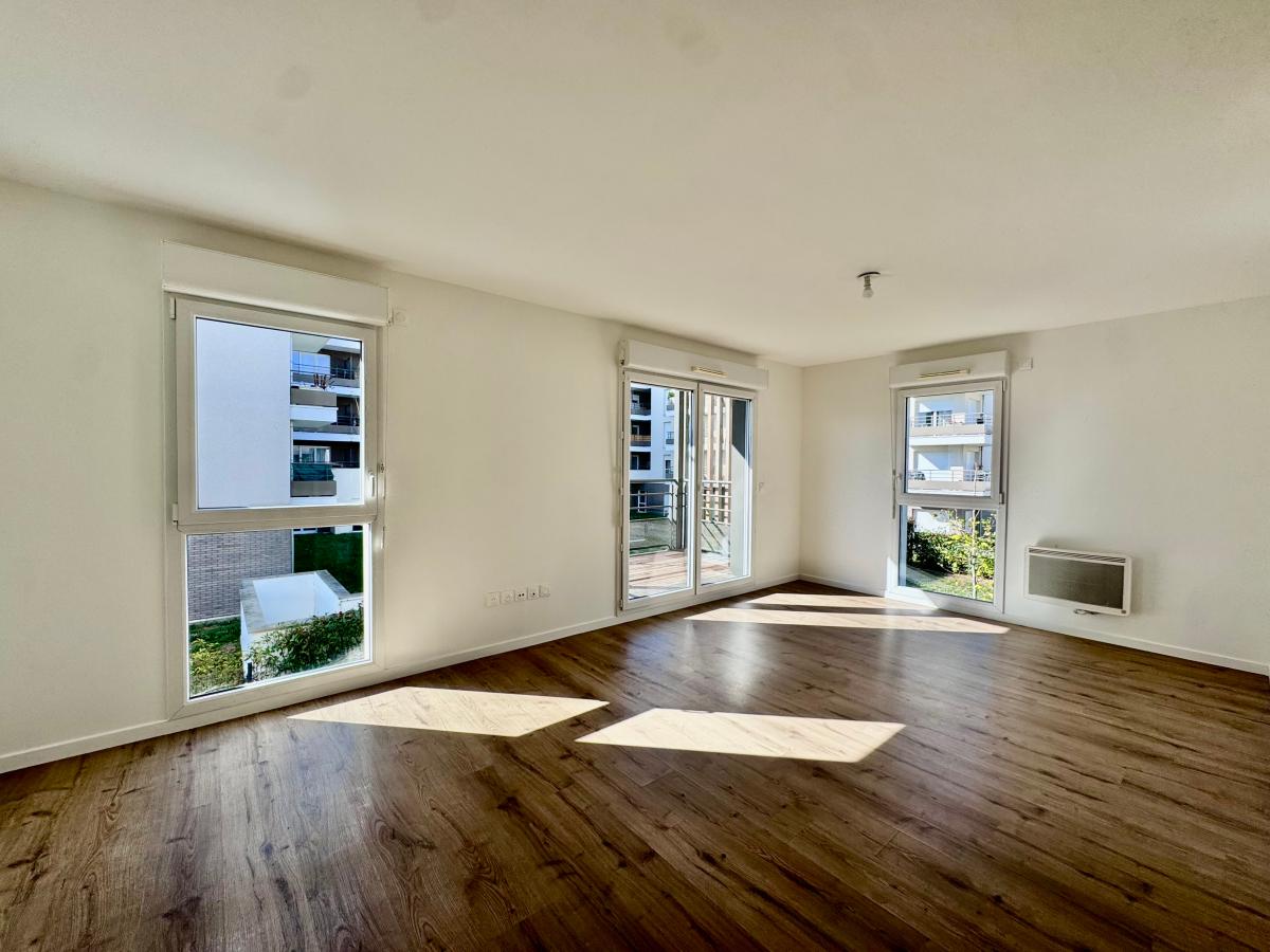 Flat Boulevard des Cygnes in Mantes-la-Jolie