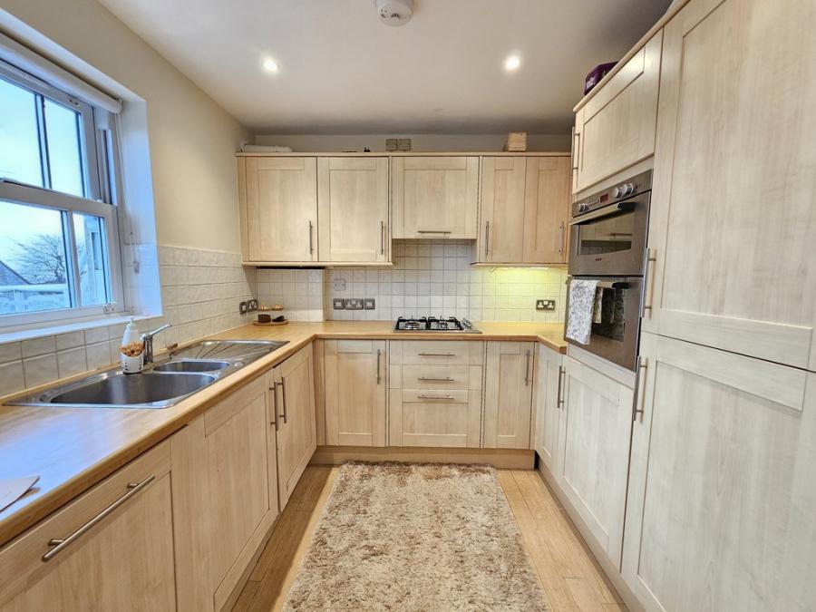 Flat Alonzo Place in Clevedon