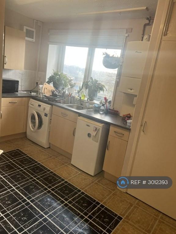 Room Argie Avenue in Leeds