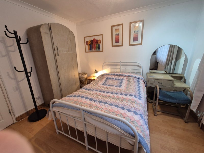 Room Wood Close in Windsor