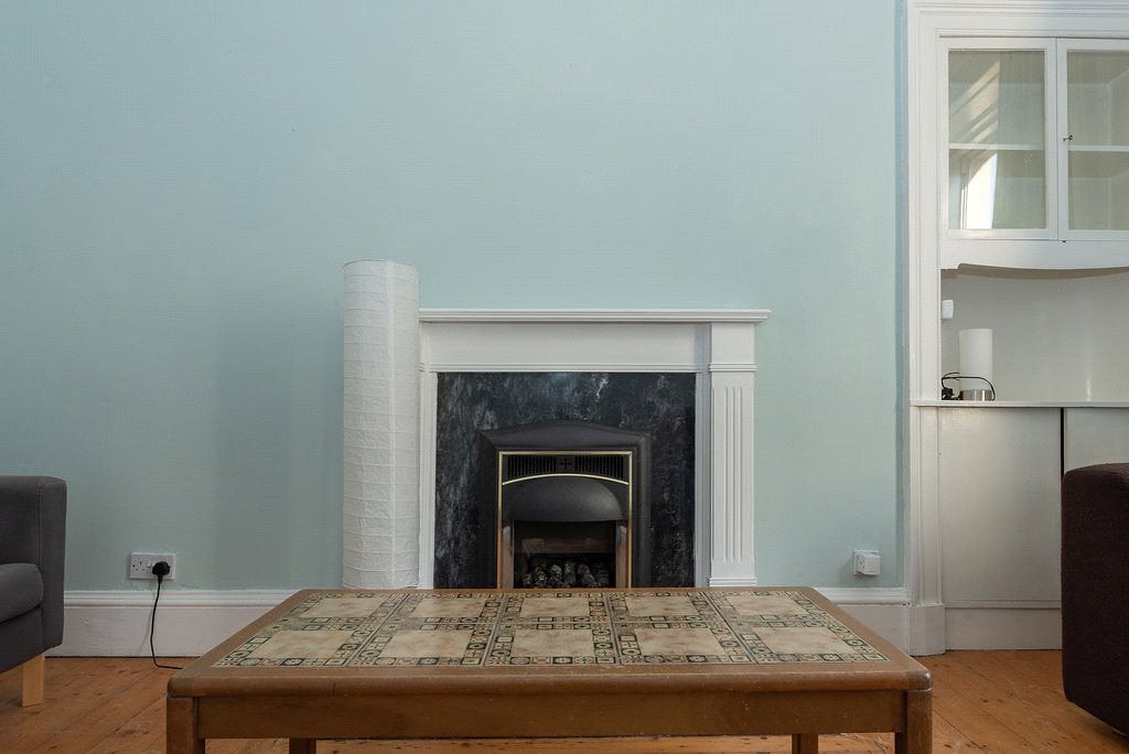 Flat Cathcart Place in City of Edinburgh