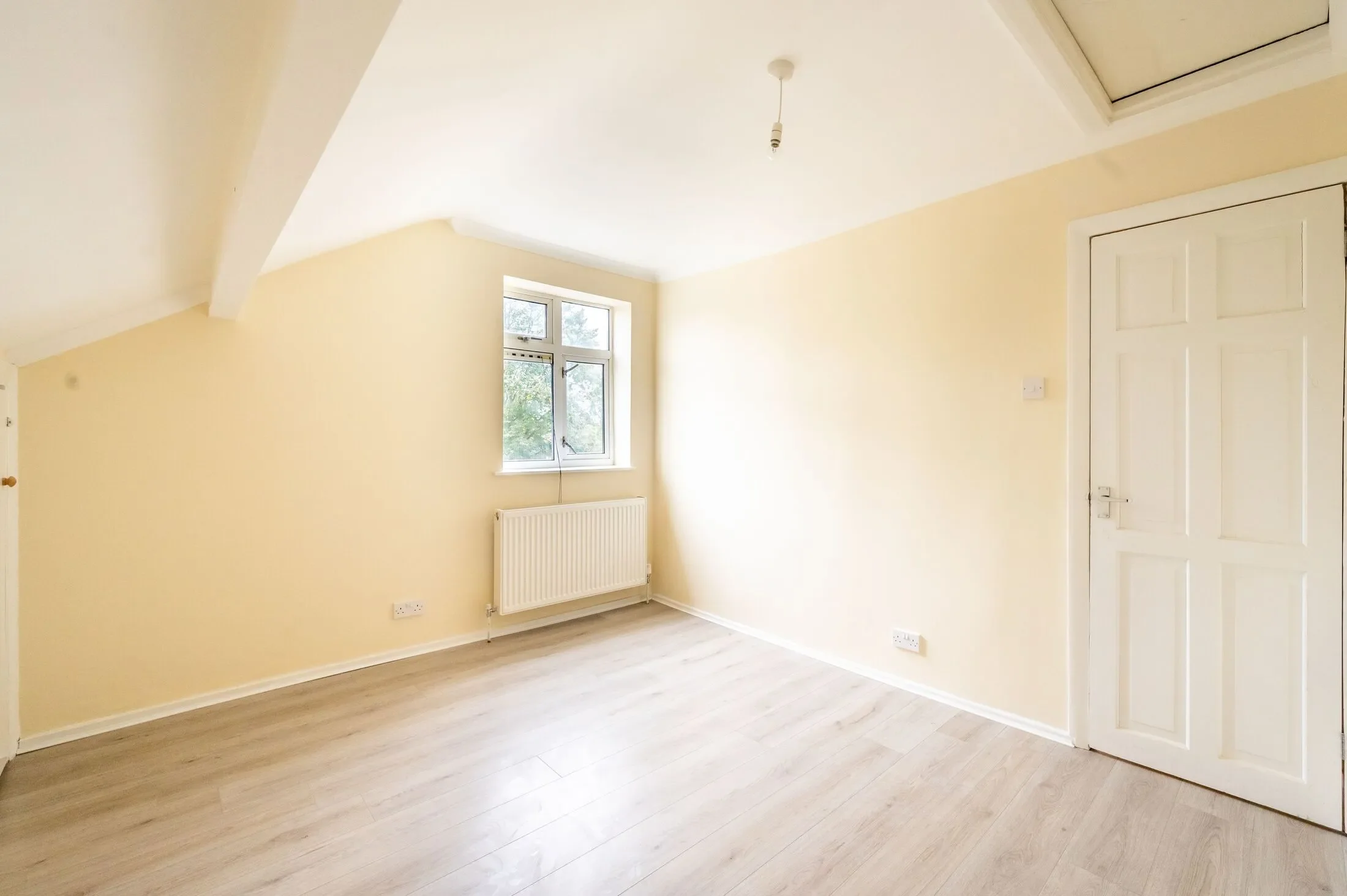 House Carshalton Road in Greater London