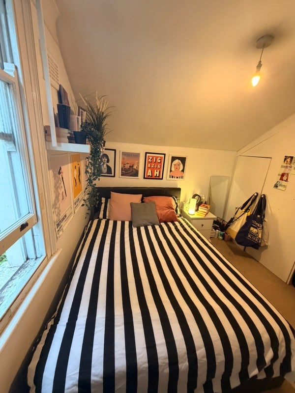 Room Ballater Road in Greater London
