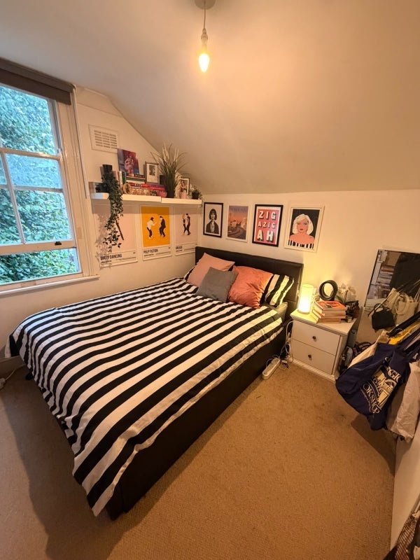 Room Ballater Road in Greater London