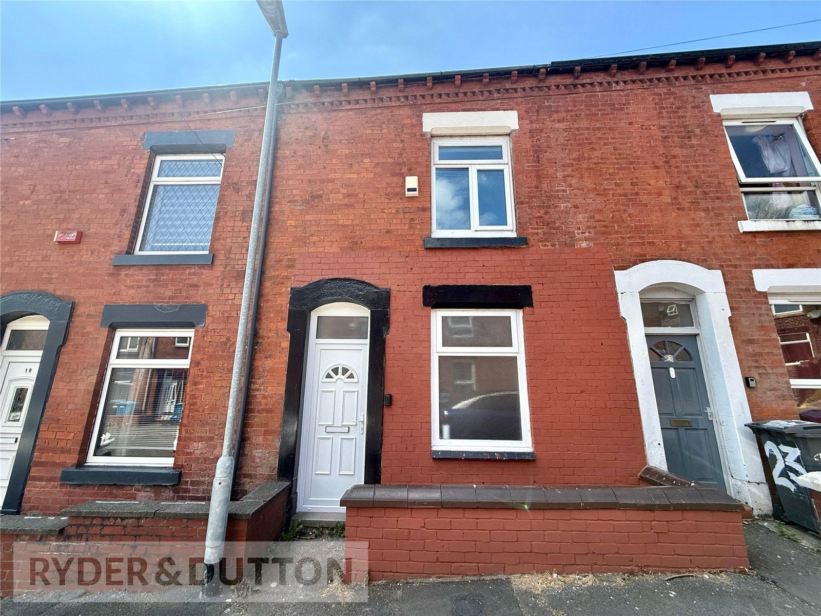 House Briscoe Street in Royton